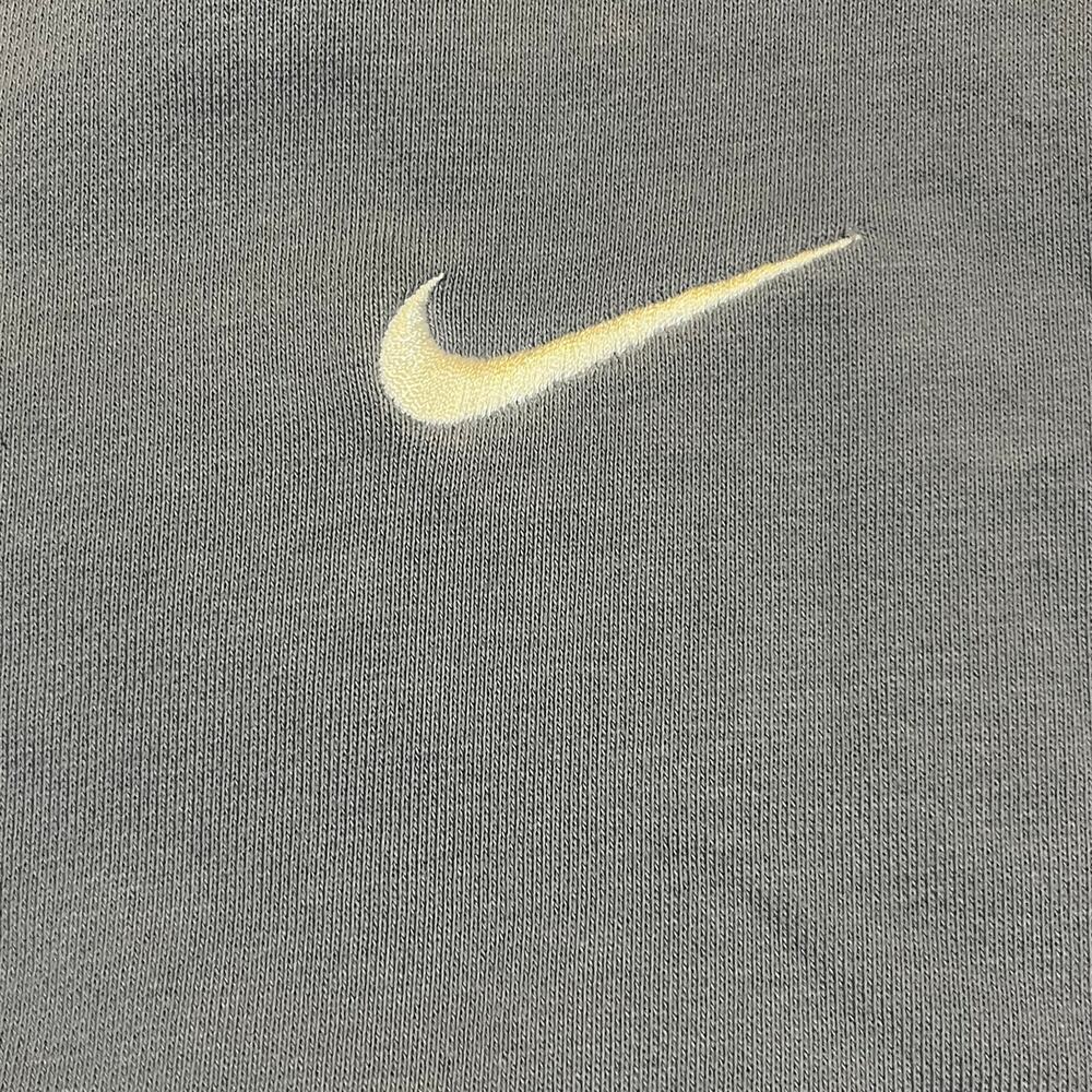 Nike Gray Crewneck Sweatshirt Women S Swoosh Logo Pullover Athleisure Lavender  - Picture 3 of 5